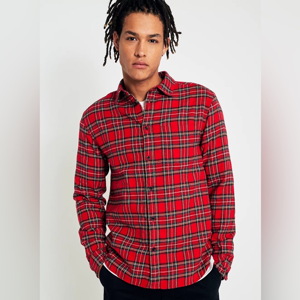 UO Red Tartan Plaid Button Down Shirt Men’s L Soft Cotton Flannel